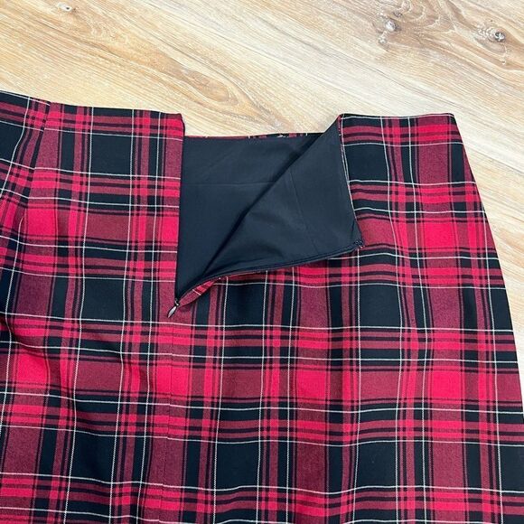 CECE Glamour Melody Plus Size Plaid Skirt - Picture 9 of 13